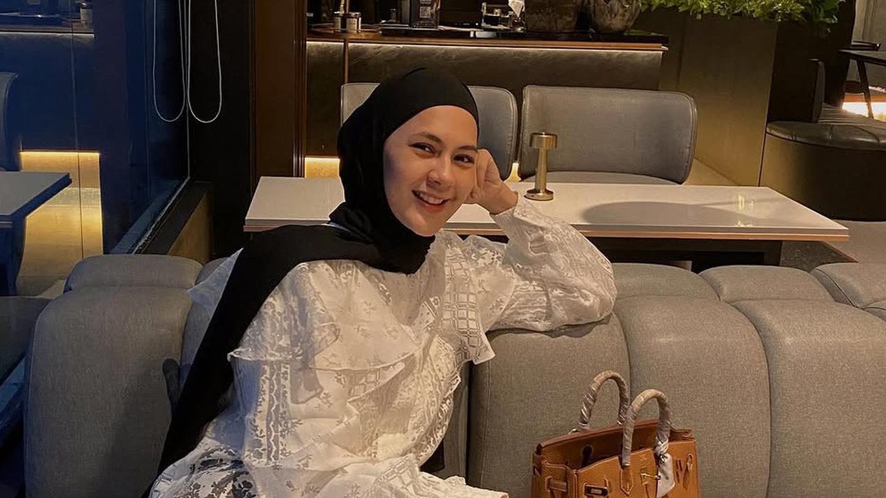 5 Potret Cantik Paula Verhoeven saat Mudik ke Semarang, Tampil Modis dan Kece Badai di Setiap Kesempatan