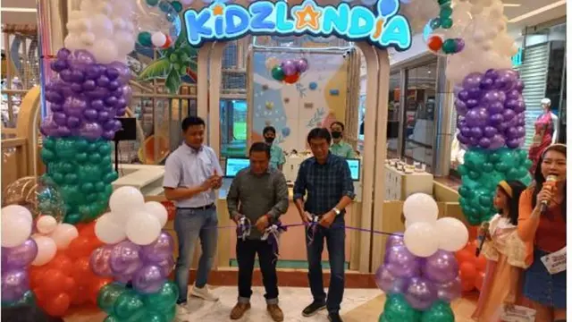 Bermain sambil Membantu Proses Pelatihan Tumbuh Kembang Anak di Kidzlandia