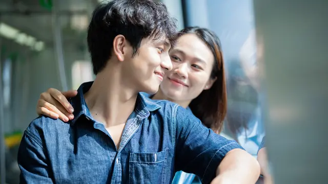 couple oktober sederhana kuat