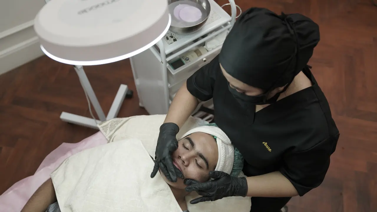 Dermalounge