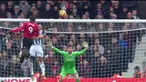 Manchester United dipaksa bersusah payah untuk meraih kemenangan tipis 2-1 atas tuan rumah West Brom dalam laga lanjutan Liga Inggris.