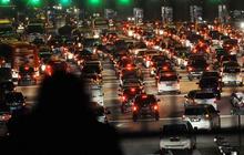 Jelang tengah malam, Gerbang Tol Palimanan macet 10 km