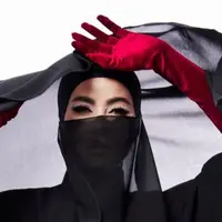 5 Pesona Olla Ramlan Kenakan Outfit Serba Hitam, Karismatik Abis  (credit: instagram/ollaramlan)
