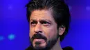 Shah Rukh Khan juga berterima kasih kepada para penggemarnya lewat Twitter berkat cinta dan doa di hari ulang tahunnya ini. . (AFP/Bintang.com)