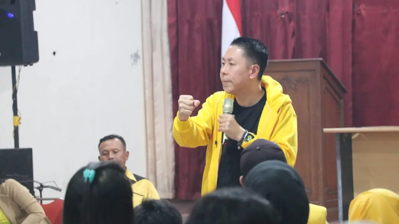 Politikus Golkar, Henry Indraguna.