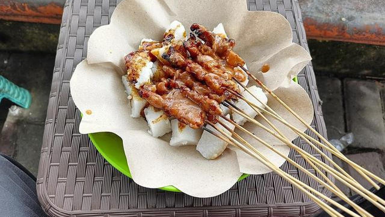 8 Rekomendasi Tempat Makan Sate Ayam di Ponorogo 2025 yang Wajib Dicoba