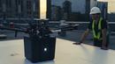Foto yang dirilis pada September 2021 menunjukkan drone Unither Bioelectronique setelah mendarat di Rumah Sakit Umum Toronto, di Toronto, Kanada. Sejarah baru tercipta, drone itu berhasil mengirimkan sepasang paru-paru untuk transplantasi medis. (Jason van Bruggen/Unither Bioelectronique/AFP)