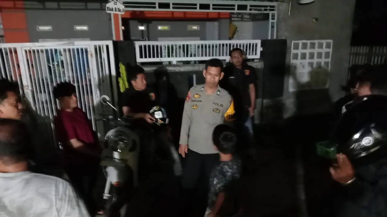 Polisi amankan wartawan yang mengaku sebagai polisi lalu gerebek wisma di Bulukumba (Liputan6.com/Istimewa)