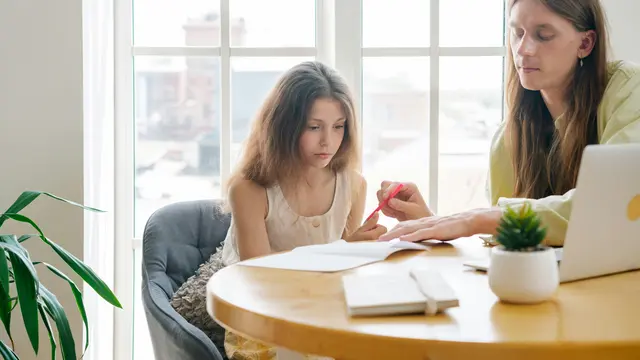 Kendalikan Emosi dan Melatih Kesabaran