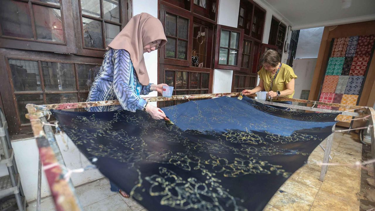 FOTO: Rumah Batik Palbatu, Menjaga Warisan Batik Betawi dari Jantung Jakarta