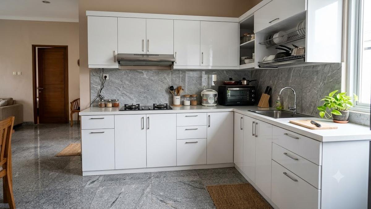 12 Kombinasi Warna Lantai, Kitchen Set, dan Backsplash yang Harmonis untuk Dapur Estetik