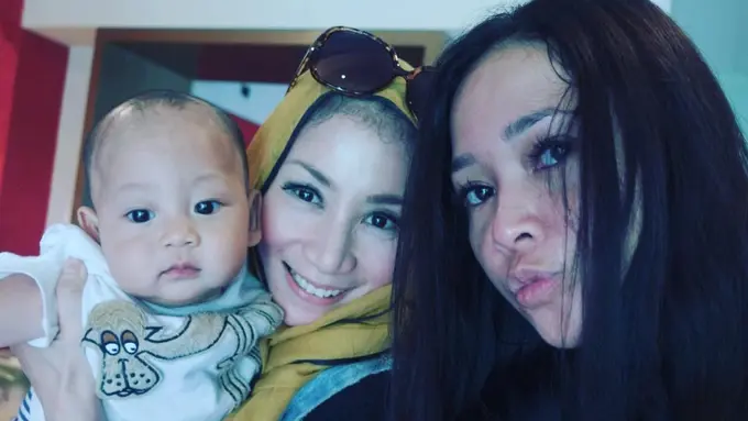 [Bntang] Maia Estianty dan sang adik