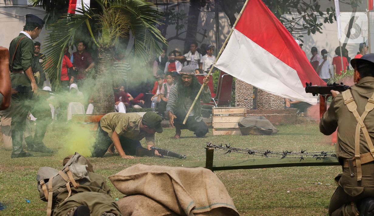 Setelah Indonesia merdeka, segala bentuk diskriminasi rasial dihapuskan dan semua warga Indonesia dinyatakan memiliki hak dan kewajiban yang sama dalam segala bidang. (Liputan6.com/Herman Zakharia)