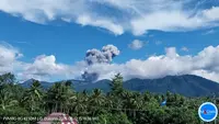 Gunung Dukono Erupsi 1.400 Meter, Alami 51 Kali Gempa Letusan