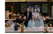 6 Potret Kemeriahan Ulang Tahun Aaliyah Massaid ke-23, Ada Mahalini dan Syifa Hadju Bikin Acara Makin Seru