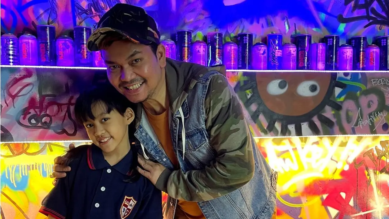 Atiya Purnomo dan Indra Bekti