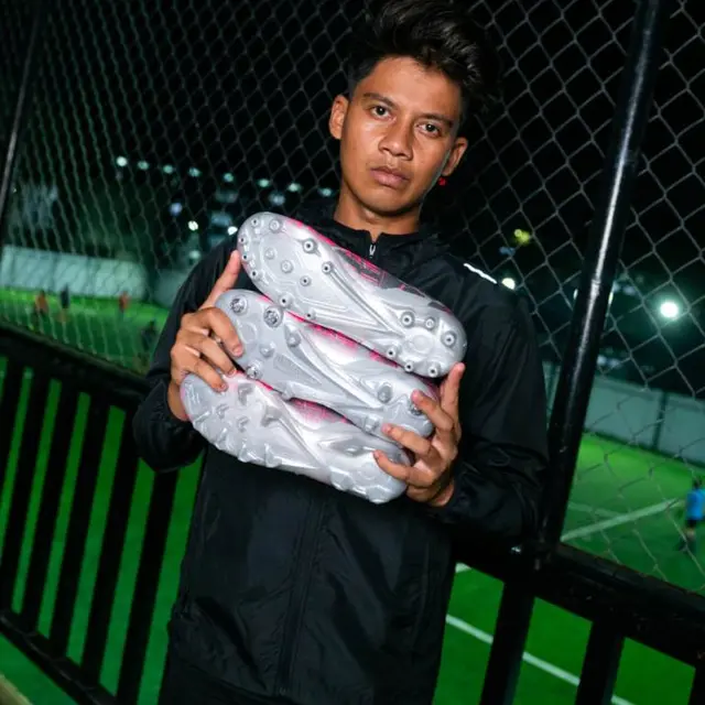 Sepatu Olahraga Ringan dengan Pilihan Outsole Terlengkap.  foto: istimewa