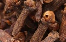Rebus Daun Cengkeh, Solusi Alami untuk Menurunkan Kolesterol dan Gula Darah