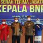 Kepala BNPB Ganip Warsito menegaskan akan melanjutkan jurus Doni Monardo dalam penanganan pandemi COVID-19 saat acara Serah Terima Jabatan Kepala BNPB di Graha BNPB, Jakarta, Selasa (25/5/2021),  (Badan Nasional Penanggulangan Bencana/BNPB)