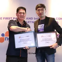 President Director Nexmedia Jusuf Koswara (kanan) bersama Director, Distribution & Partnership beIN SPORT CONNECT Yeo Kok Siew (Daniel Kampua/Bintang.com)