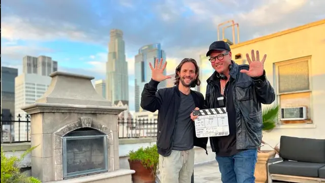 Nick Lyon unggah foto terakhir bersama Christian Oliver