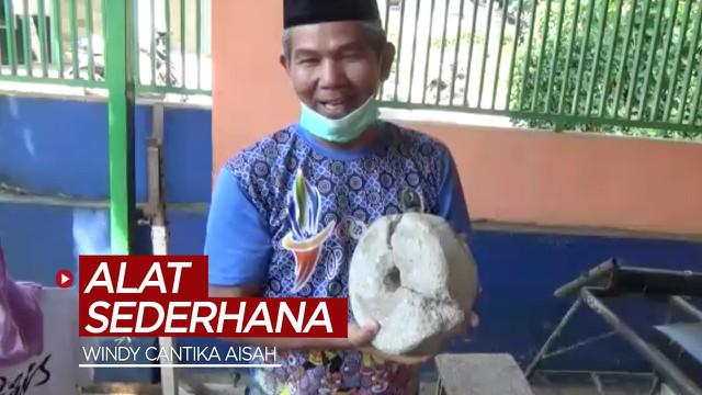 Berita video sang ayah mengungkapkan beberapa peralatan latihan sederhana yang dulu digunakan Windy Cantika Aisha, jauh sebelum meraih medali di Olimpiade Tokyo 2020.