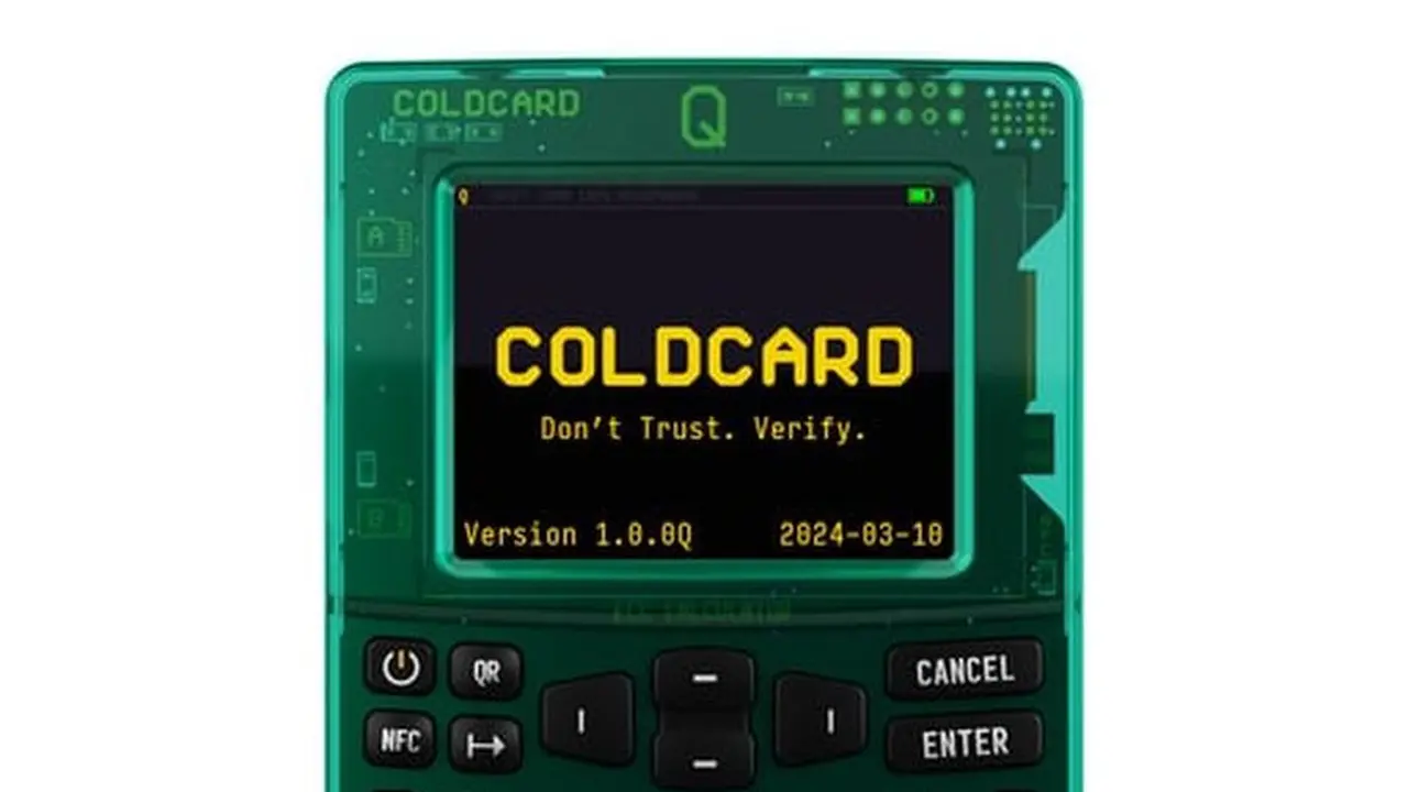 Coldcard, dompet perangkat keras (hardware wallet) khusus Bitcoin buatan perusahaan Coinkite. (Dok store.coinkite.com)