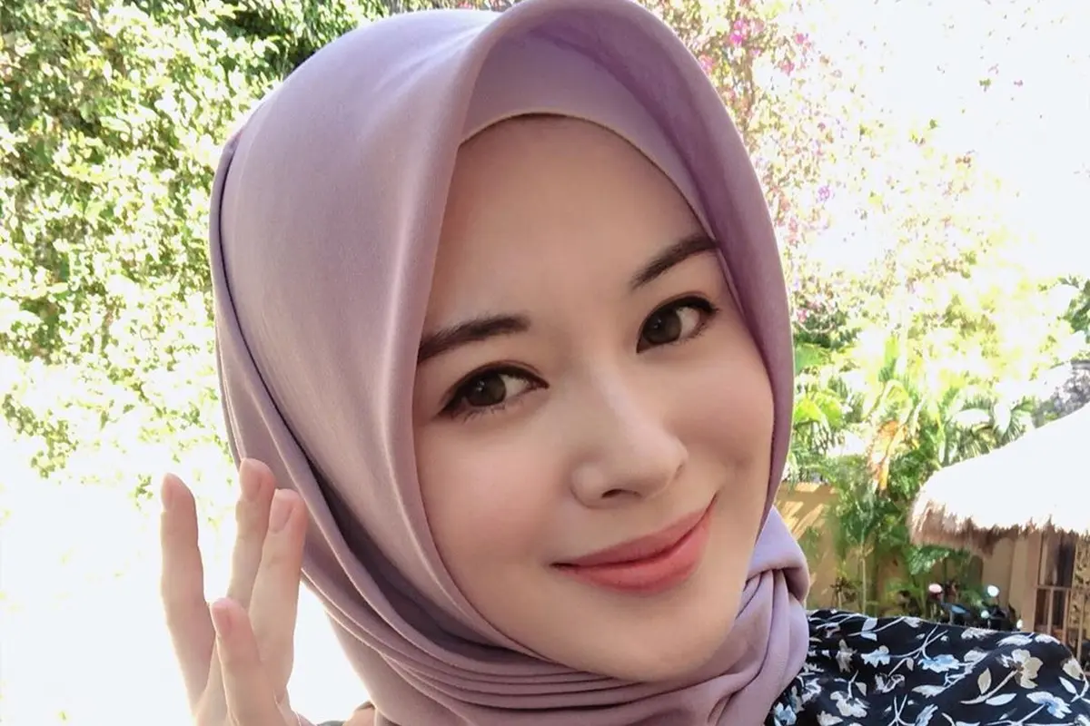 Makeup hijab ala Korea