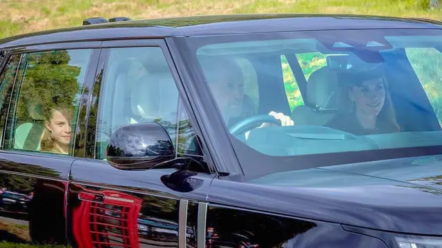 Manglingi! Kate Middleton Tampil dengan Rambut Pirang di Acara Kebaktian Kerajaan Inggris