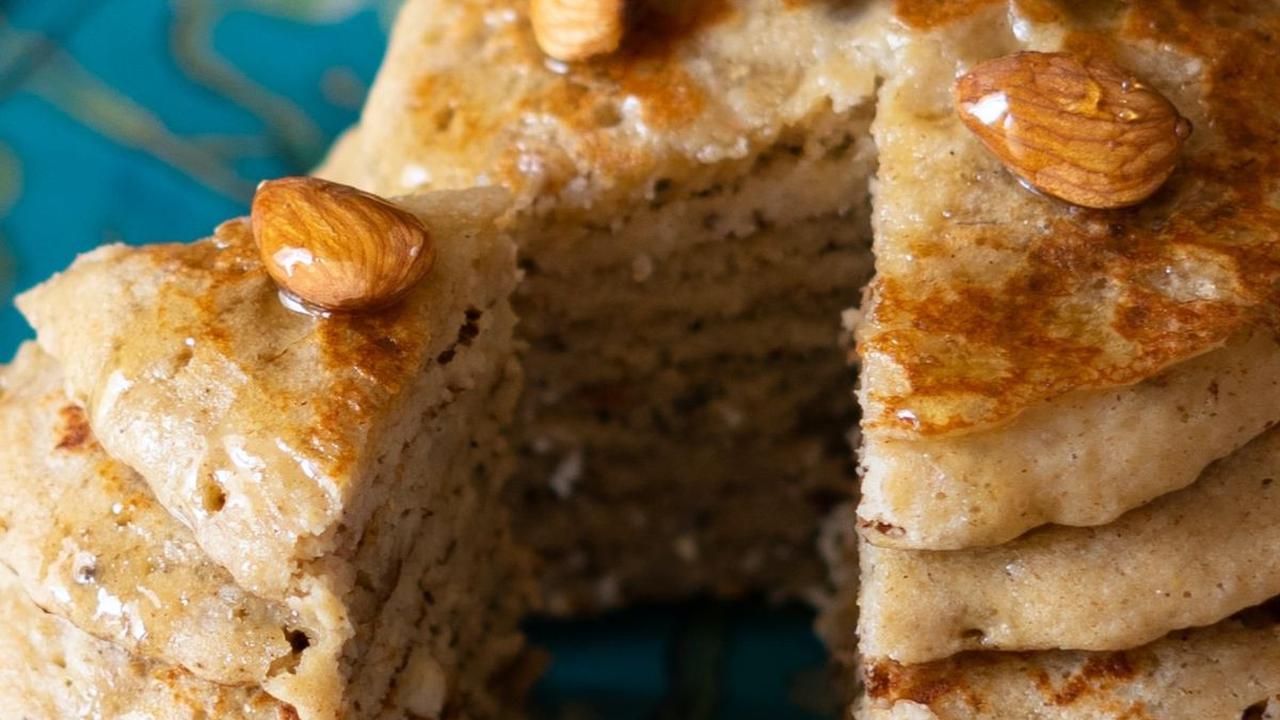 <b>Banana Almond cake</b>
