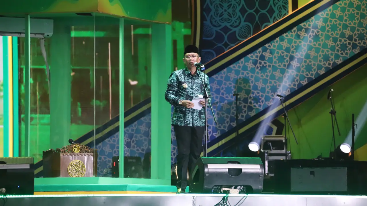 Penjabat Gubernur Jawa Barat, Bey Triadi Machmudin resmi membuka perlombaan Musabaqoh Tilawatil Quran (MTQ) ke-38 tingkat Provinsi Jawa Barat yang berlangsung di Plaza Pemda Kabupaten Bekasi, Minggu (28/04/2024) malam (Istimewa)