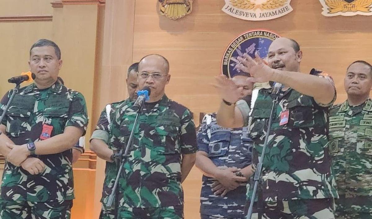 Penetapan tersangka seorang prajurit militer harus dilakukan oleh TNI.