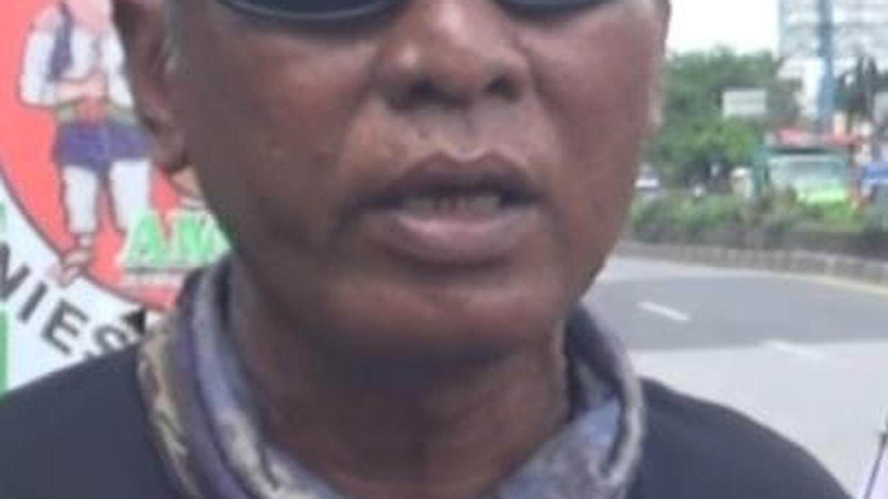 Tarif Rental Mobil Naik 2 Kali Lipat, Pria Tua Rela Gowes 248 Km dari Cirebon Demi Ikut Kampanye AMIN di JIS