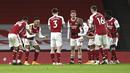 Penyerang Arsenal, Pierre-Emerick Aubameyang (kedua kanan) berselebrasi dengan rekan-rekannya usai mencetak gol ke gawang Newcastle United pada pertandingan Liga Inggris di Stadion Emirates di London, Selasa (19/1/2021). Aubameyang mencetak dua gol di pertandingan ini. (Shaun Botterill/Pool via AP)