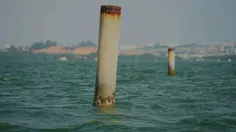 Misteri Pancang-Pancang Beton Laut Batam