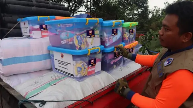 Bantuan Logistik Penanganan Gempa Cianjur