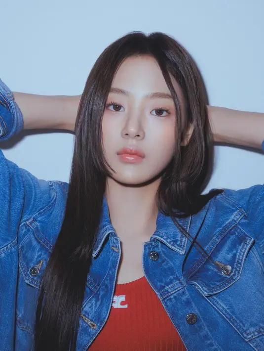 Fakta menarik lainnya, Minji sempat ditawari untuk masuk ke SM Entertainment. Namun, tawaran tersebut ditolaknya dan Minji memutuskan untuk tetap menjadi trainee di HYBE. Foto: Instagram.