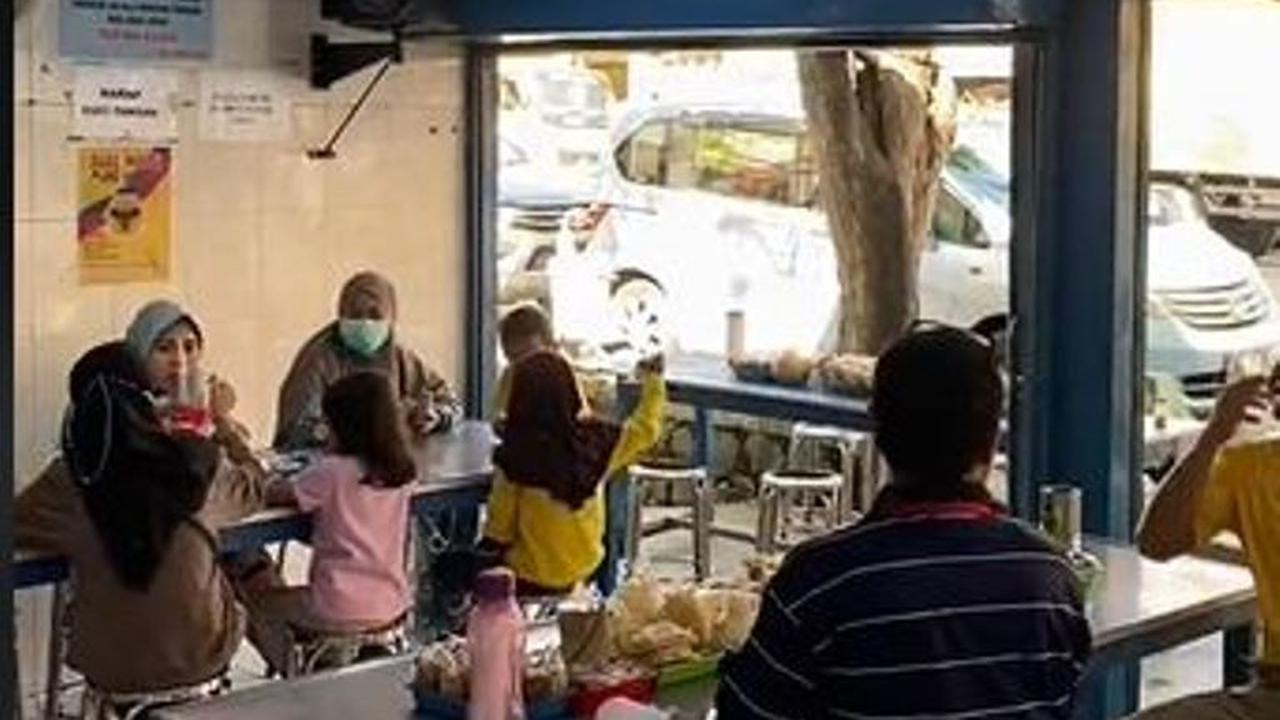 60 Tahun Berjualan, Kedai Susu Legendaris di Semarang Masih Tetap Ramai