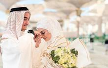 Dimas Seto hingga Arie Untung, Intip para Selebriti Hadiri Pernikahan Zumi Zola dan Putri Zulhas di Madinah