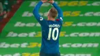 Rooney dicatat sebagai pencetak gol terbanyak dalam sejarah Manchester United usai menciptakan gol ke 250 dengan fantastis.(BallBall Video)