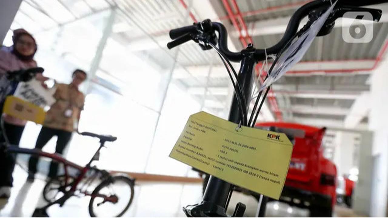 KPK Lelang Barang Rampasan, Mobil dan Tas Mewah Jadi Perhatian