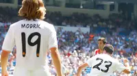 Isco Pakai Nomor Ozil, Modric Punya Kaka