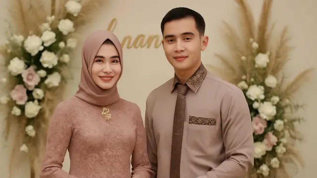 5 Model Outfit Couple untuk Acara Lamaran 2025, Tampil Menawan