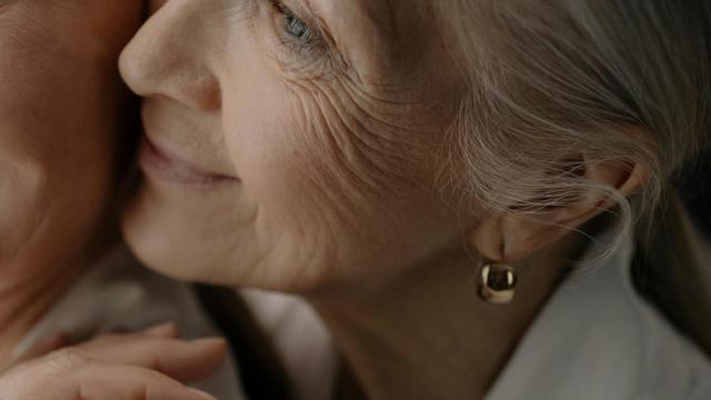 Menopause Bukan Akhir dari Kebugaran, Ayo Rawat Diri dengan Bijak