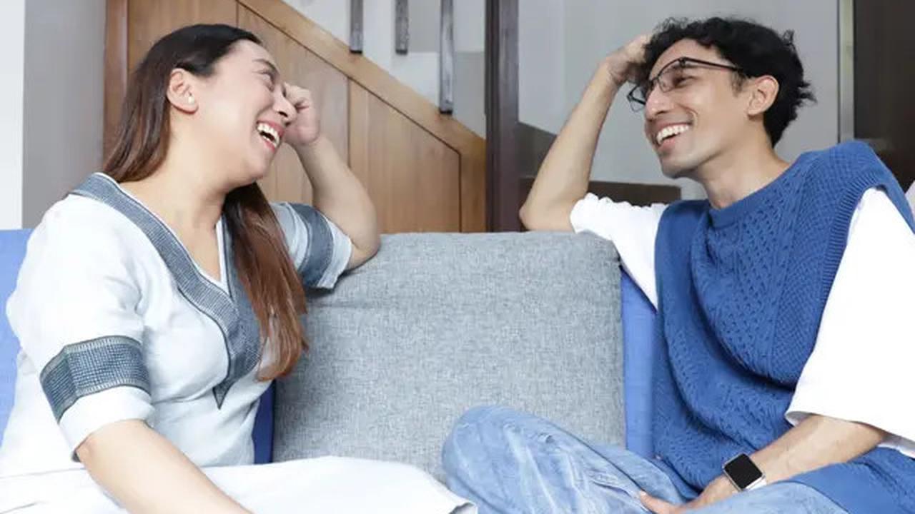 7 Kalimat Sederhana yang Membuat Pasangan Jatuh Cinta Lagi Padamu