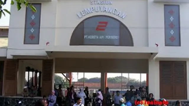 Ini 7 Stasiun Kereta Api Tertua di Indonesia