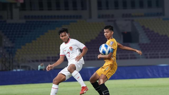 Fardan Ary Setyawan (Kiri)