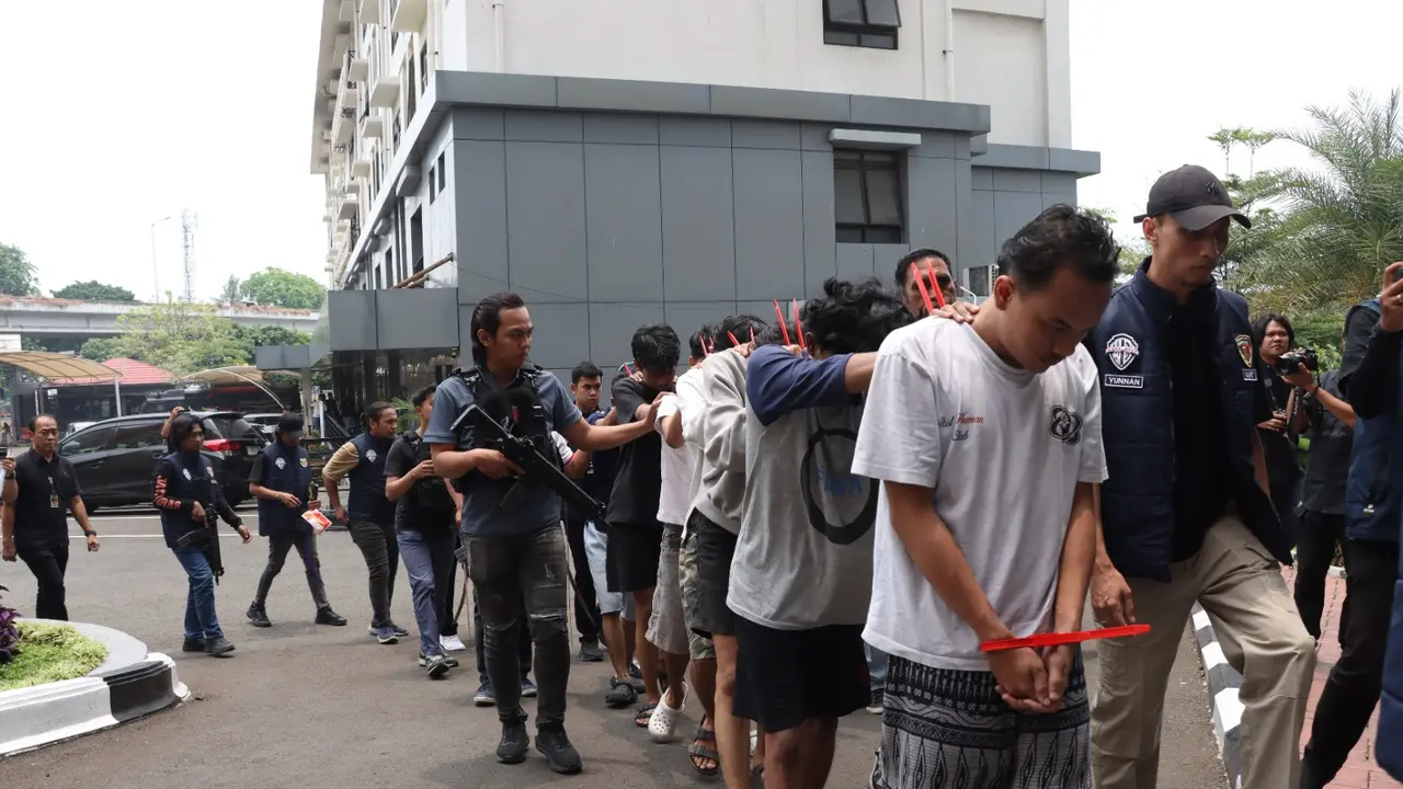 19 orang diamankan setelah tawuran maut di Jakarta Barat.