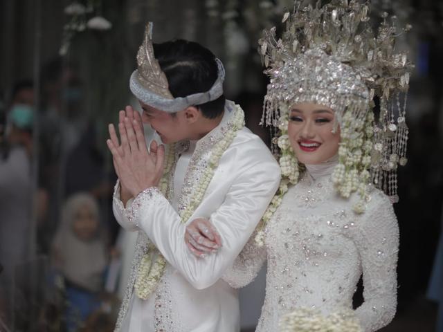 Rey Mbayang Asli Orang Mana / Foto Profil Fakta Biodata Rey Mbayang