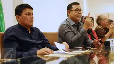 Wakil Ketum DPP PPP Muktamar Jakarta, Epriyadi Asda memberikan penyataan terkait pembentukan Majelis Islah PPP di Jakarta, Rabu (2/3). PPP kubu Djan Faridz meminta kubu Romahurmuziy segera bergabung dalam Majelis Islah. (Liputan6.com/Helmi Fithriansyah)